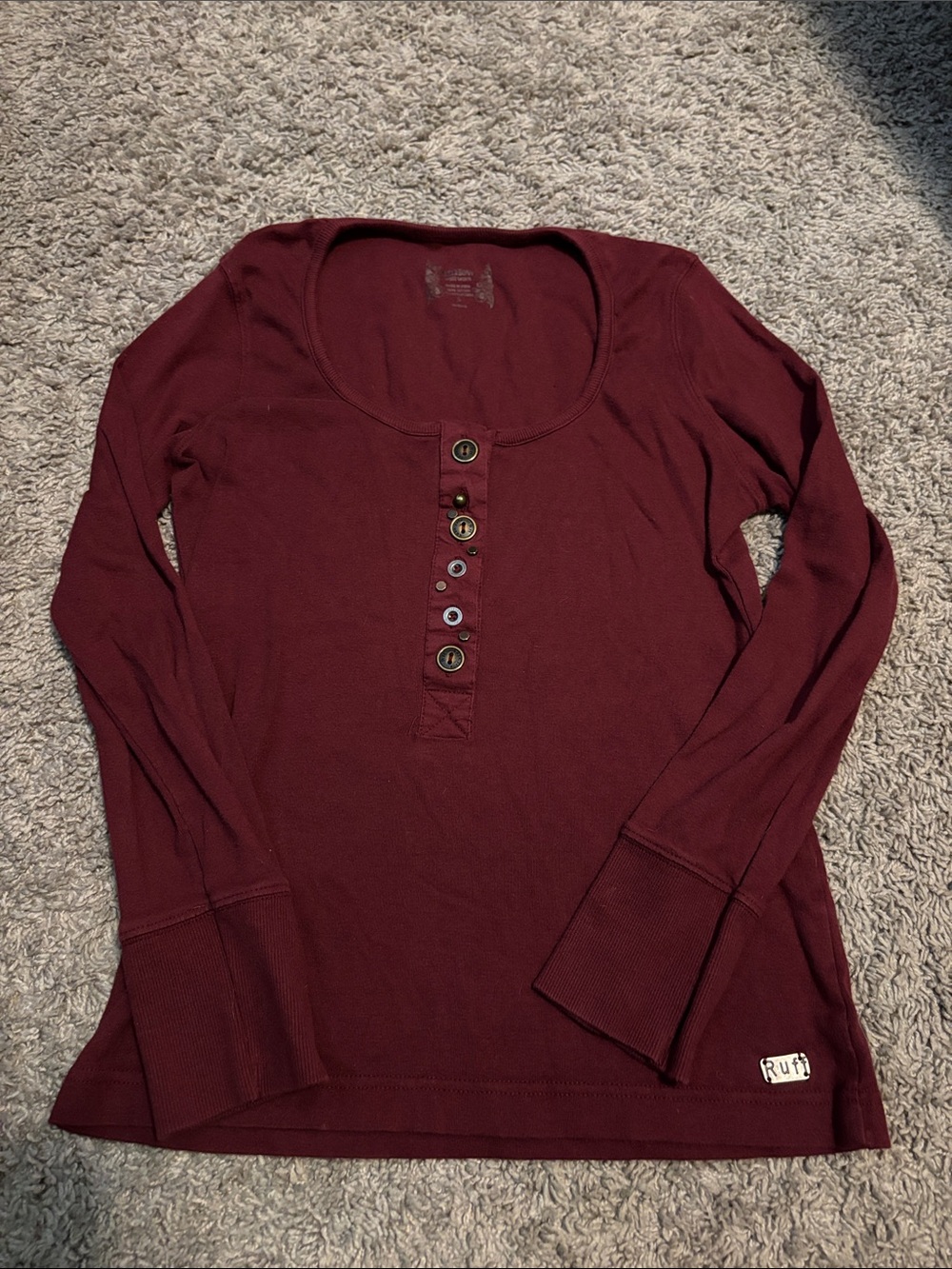 Ruff Hewn Scoop Neck Henley in Burgundy